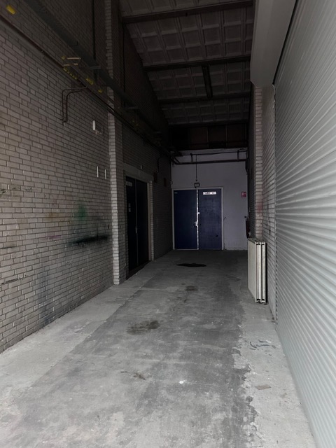 Achterste ruimte van de loods